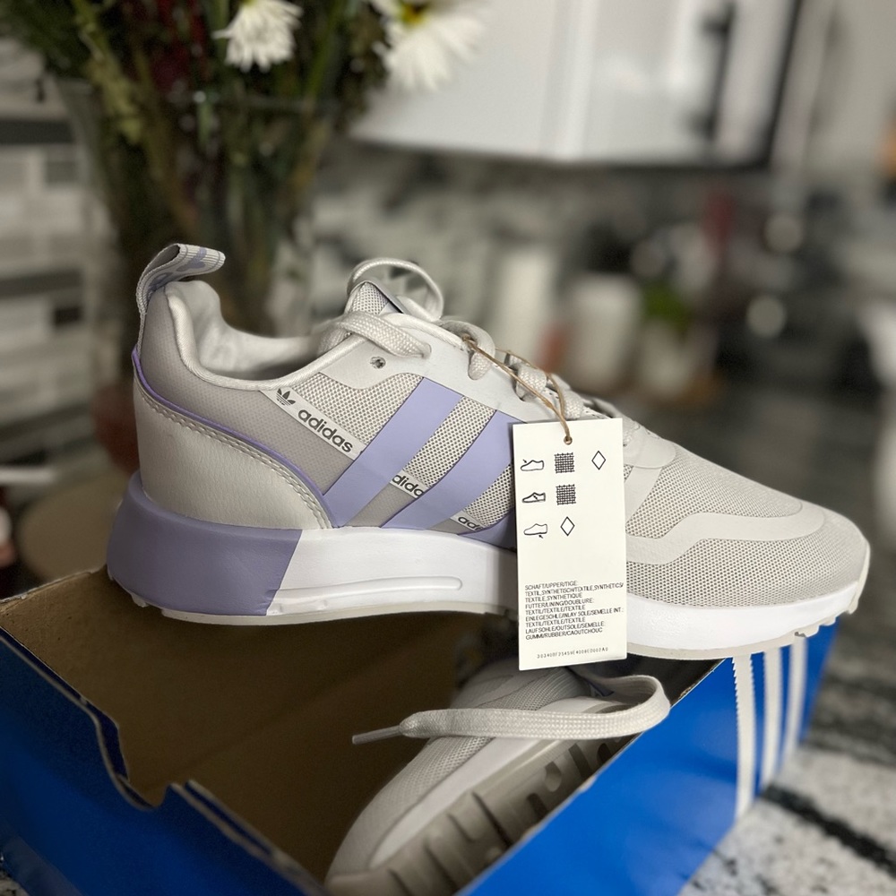 Women adidas